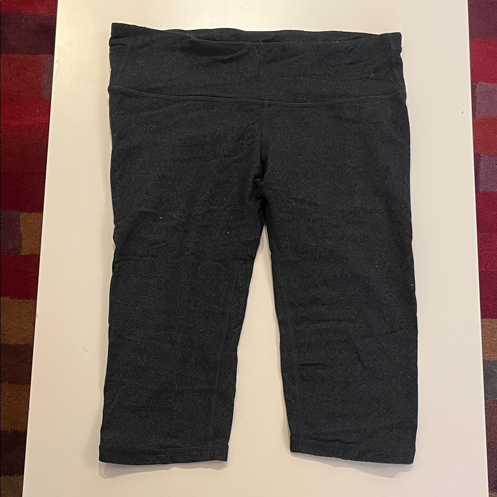 GAP Fit Grey Capri Leggings